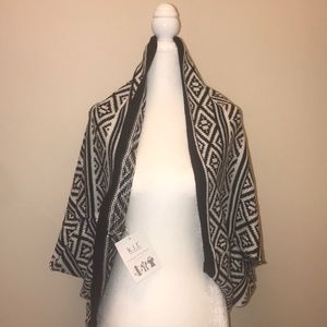 Cardigan, wrap, scarf